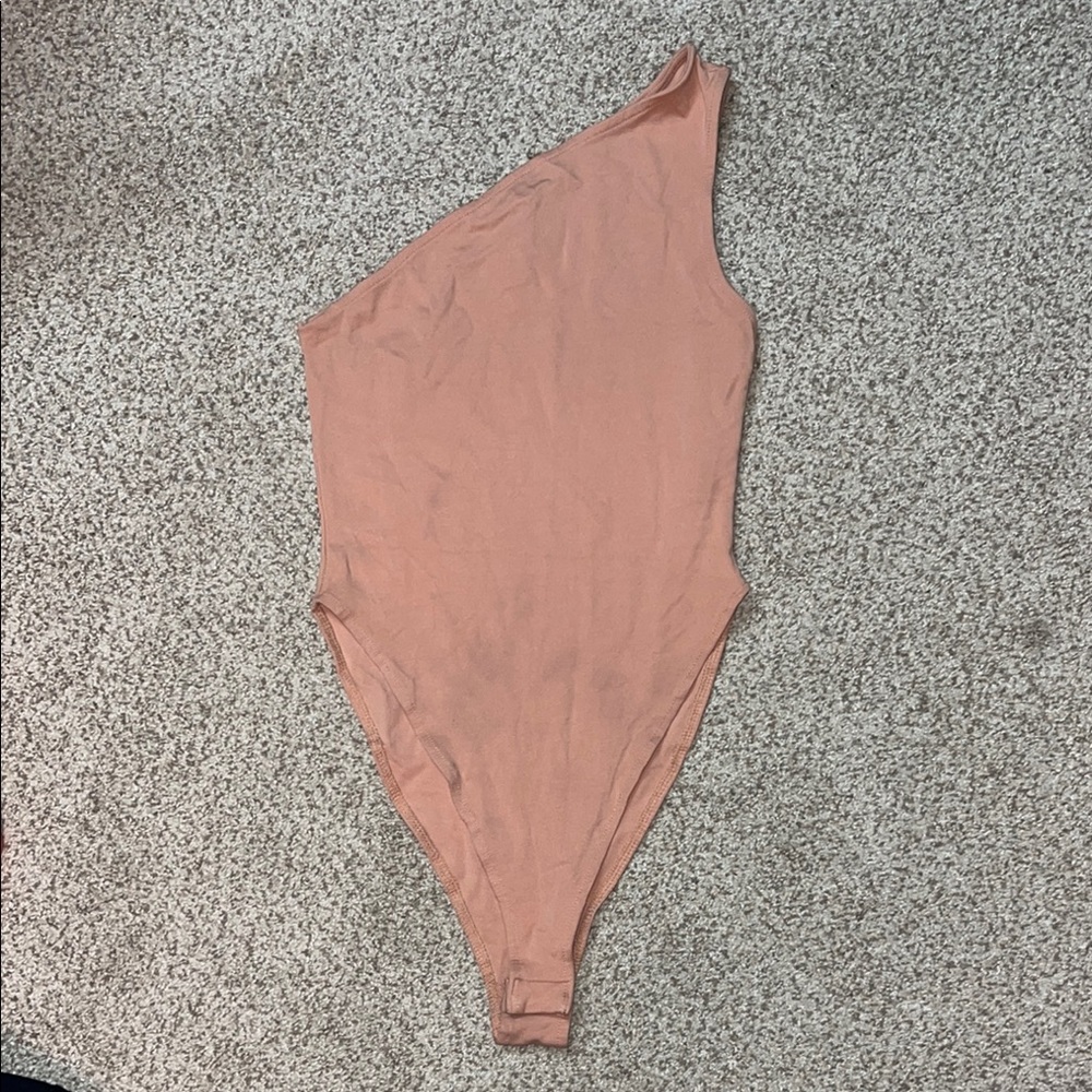 Women's One-Shoulder Bodysuit in Dusty Peach